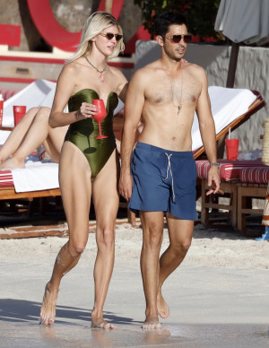 photos Devon Windsor