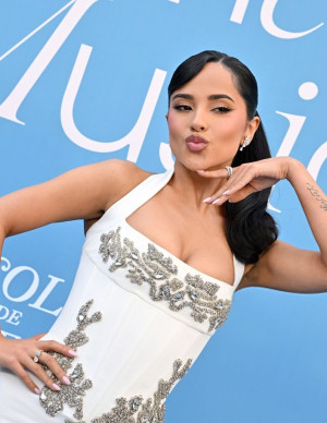 Becky G éblouit aux Billboard Women in Music Awards !