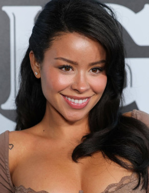 photos Cierra Ramirez