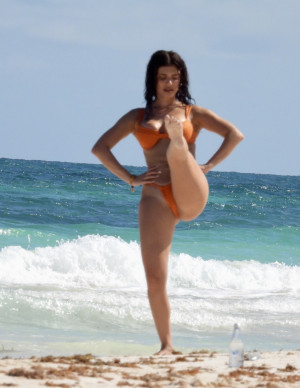 photos Kelsey Calemine