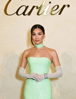 Gemma Chan brille plus que les diamants Cartier !