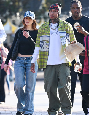 photos Madelaine Petsch