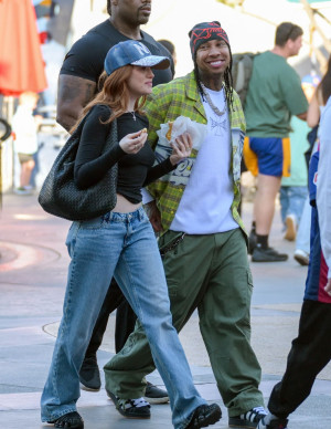 photos Madelaine Petsch