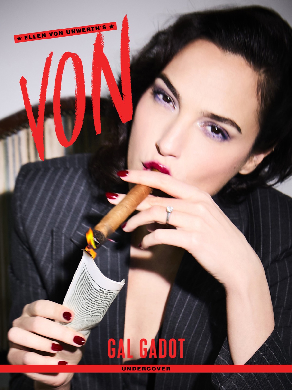 Gal Gadot joue les espionnes sexy pour Ellen Von Unwerth !