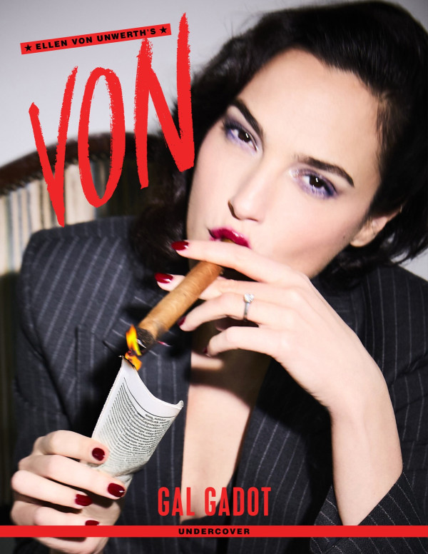 Gal Gadot joue les espionnes sexy pour Ellen Von Unwerth !