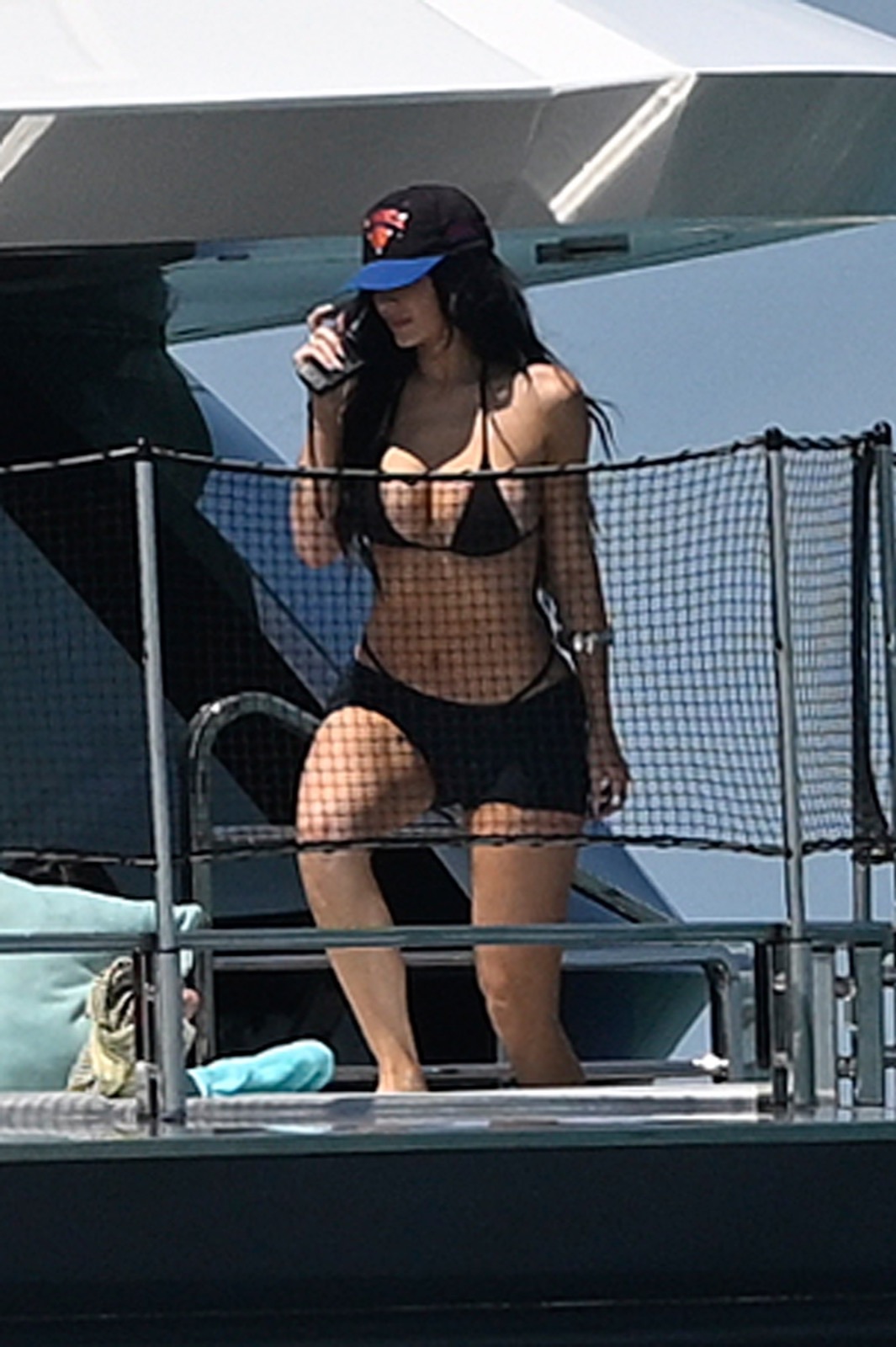 Kylie et Hailey : F1, yacht et bikini, ça roule !