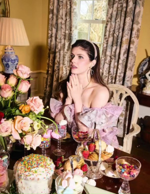 photos Alexandra Daddario