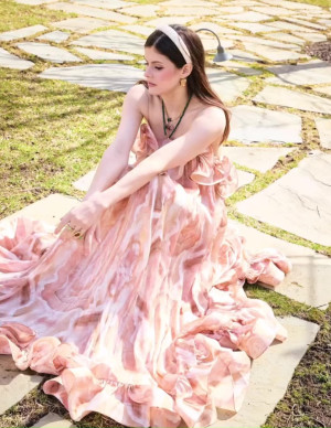 photos Alexandra Daddario