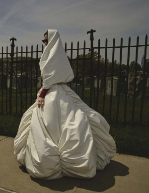 photos Phoebe Tonkin