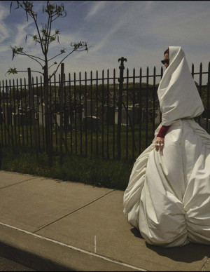 photos Phoebe Tonkin