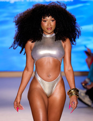 photos Megan Thee Stallion