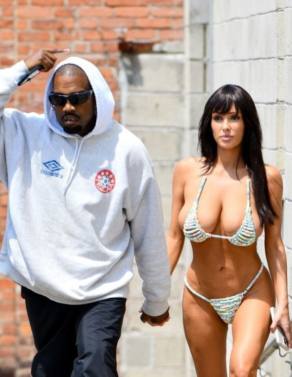 Bianca Censori défie Brooklyn avec sa lingerie bonbon !
