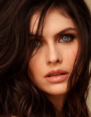 photos Alexandra Daddario