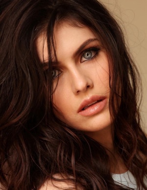 photos Alexandra Daddario