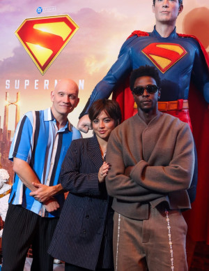 Isabela Merced brille à Atlanta avec Superman et Lex Luthor