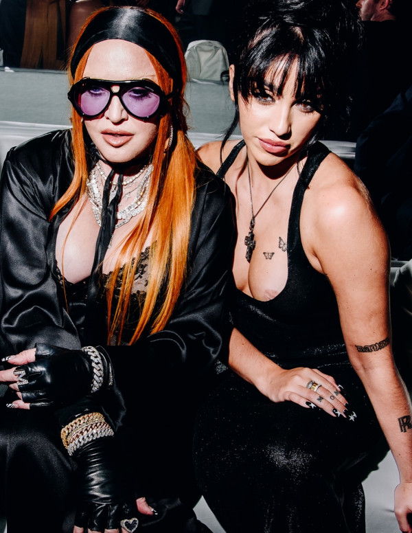 Lourdes Leon et Madonna brillent au défilé Tom Ford avec style excentrique !