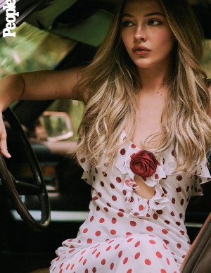 photos Madelyn Cline