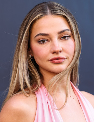 photos Madelyn Cline