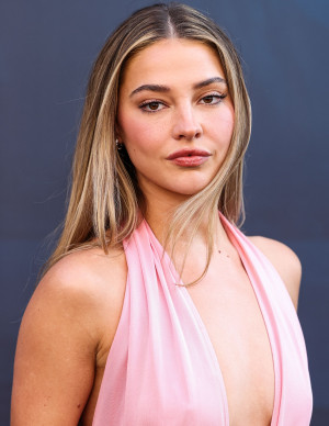 photos Madelyn Cline