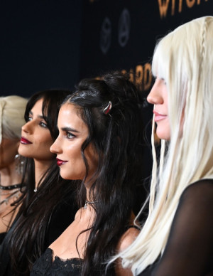 photos Elisha Herbert