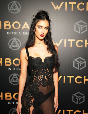 photos Elisha Herbert