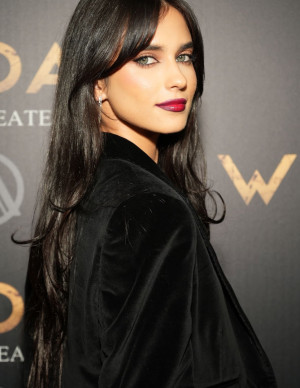 photos Elisha Herbert