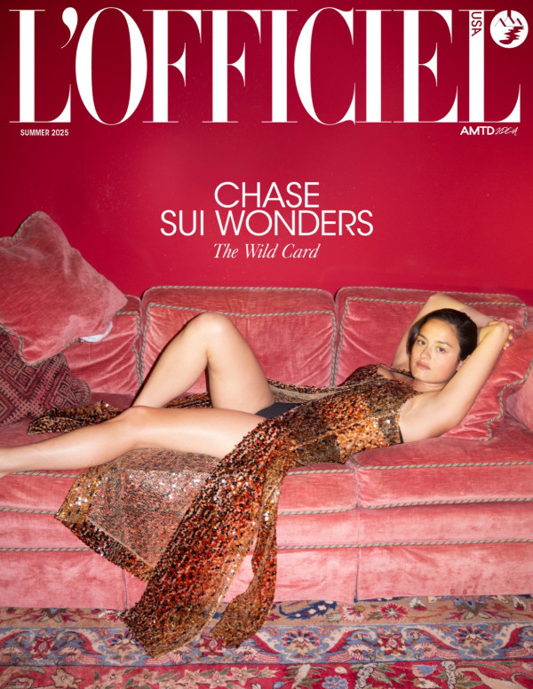 Chase Sui Wonders redéfinit le chic… entre canapé et peigne 