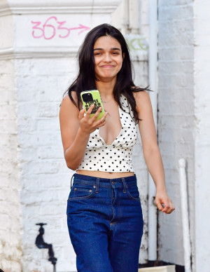 photos Rachel Zegler