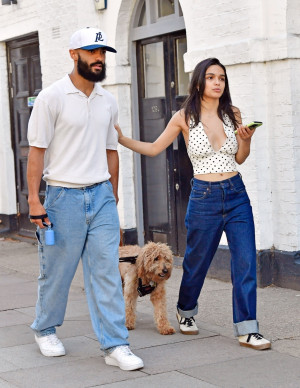 photos Rachel Zegler