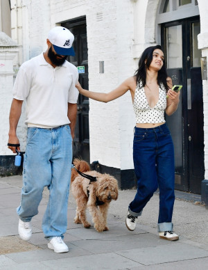 photos Rachel Zegler