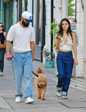 photos Rachel Zegler