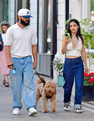 photos Rachel Zegler