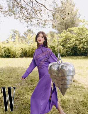 photos Daisy Edgar-Jones