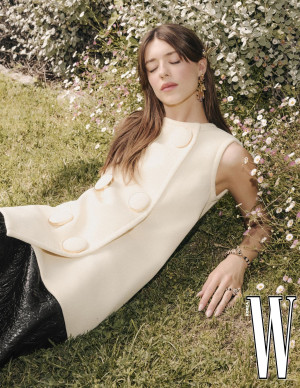 photos Daisy Edgar-Jones