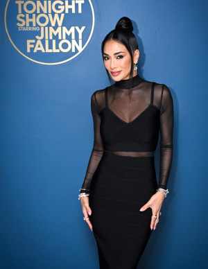 Nicole Scherzinger maîtrise l’art de la transparence chez Jimmy Fallon