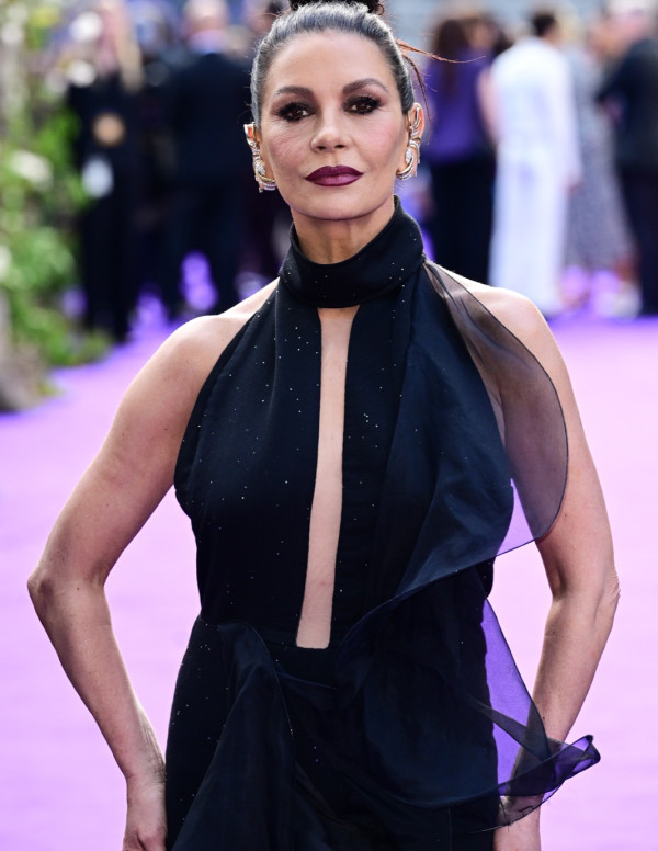 Catherine Zeta-Jones ou comment dompter le gothique glamour à Londres