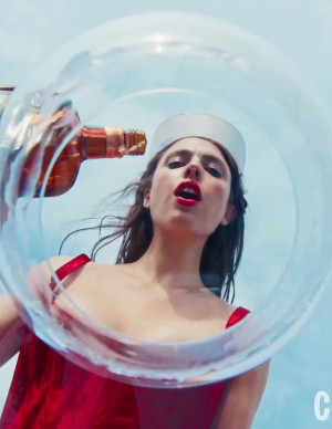 photos Margaret Qualley