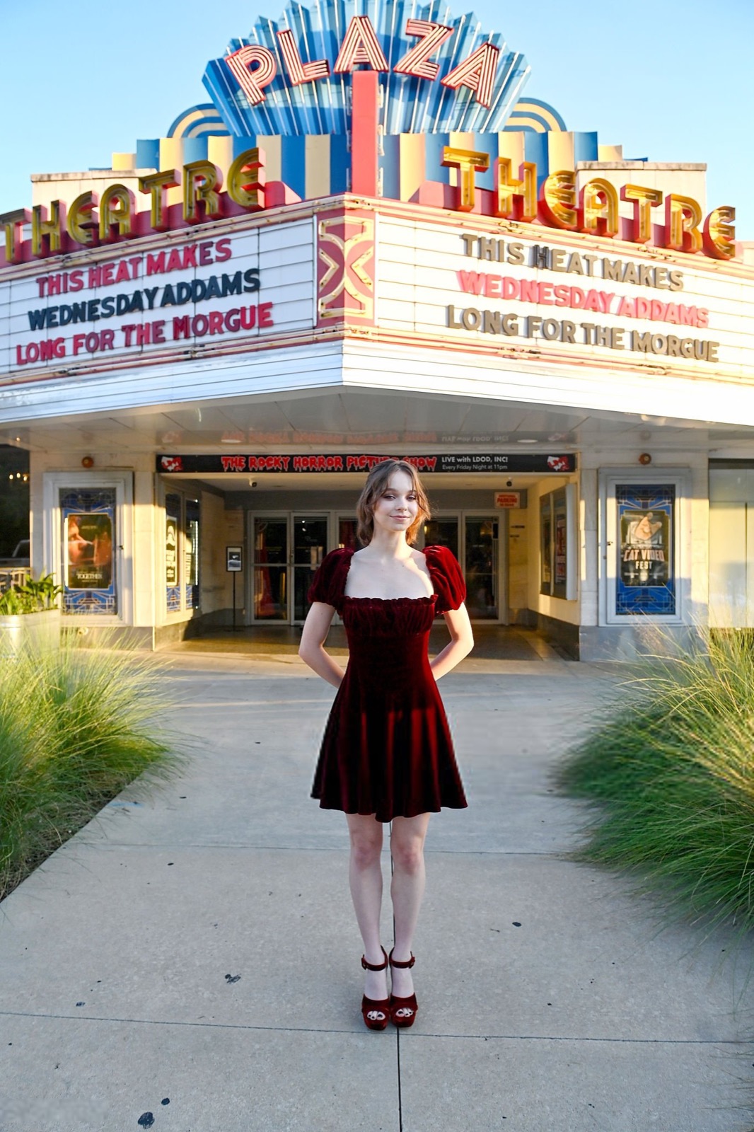 Emma Myers ensorcelle Atlanta lors de l’avant-première de Wednesday saison 2