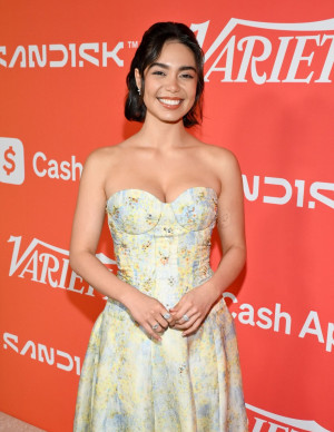 photos Auliʻi Cravalho