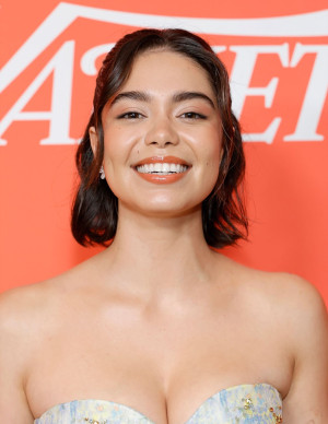 photos Auliʻi Cravalho
