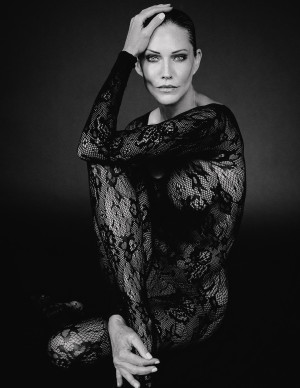 photos Tricia Helfer