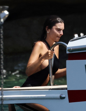 photos Emily Ratajkowski