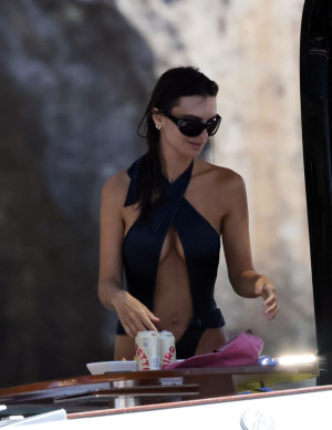 photos Emily Ratajkowski