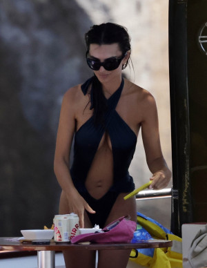 photos Emily Ratajkowski