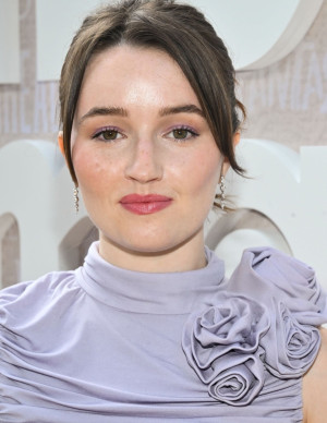 photos Kaitlyn Dever