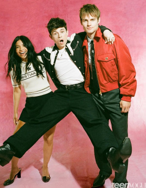 photos Nikki Rodriguez