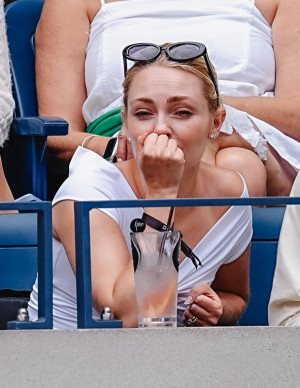 photos AnnaSophia Robb 