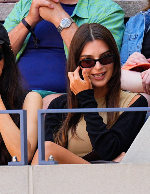 photos Emily Ratajkowski