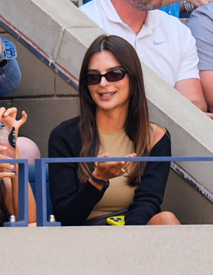 photos Emily Ratajkowski