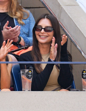 photos Emily Ratajkowski